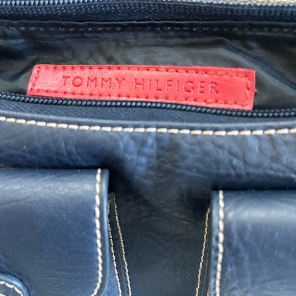 Tommy Hilfiger Dark Blue Shoulder Bag - Picture 8 of 9